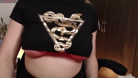 Snapshot of missblair12 chatting on 03-12-25, 03:07 MissBlair online show from 03-12-25, 03:07