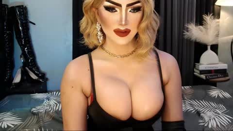 PRIESTESS CHANNEL online show from 10-28-25, 09:50
