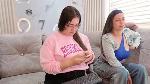 misscheelsee_as online show from 04-14-26, 01:28