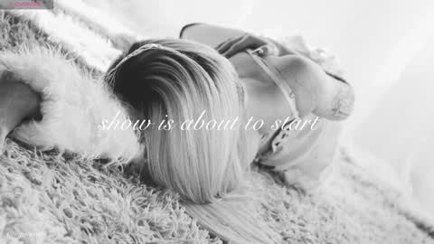 Chloe freelance model Please your thumbs up are important  online show from 03-21-26, 01:32