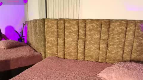 DIONNE online show from 03-09-26, 11:25