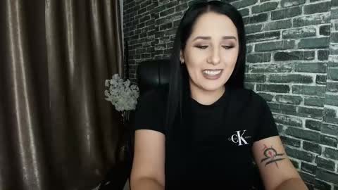 Miss online show from 10-16-25, 11:06