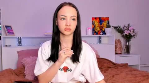 Hello dear my name Elisa online show from 03-11-26, 07:31