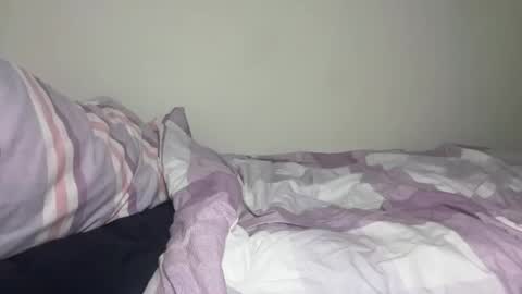 Snapshot of missemelia7 chatting on 05-11-26, 10:21 Emelia online show from 05-11-26, 10:21