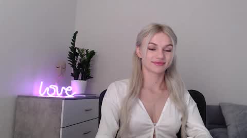 EMMA online show from 02-03-25, 08:24