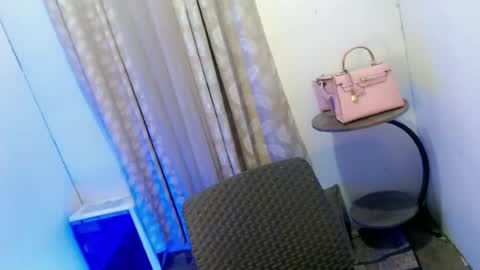 Snapshot of missfantasia chatting on 06-23-26, 01:20 missfantasia online show from 06-23-26, 01:20