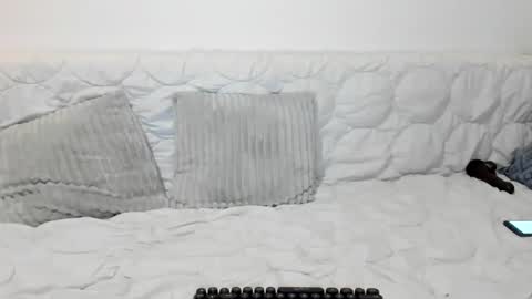 Snapshot of missgreen21 chatting on 05-27-26, 01:57 missgreen21 online show from 05-27-26, 01:57