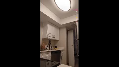 Snapshot of misshannaho chatting on 10-06-25, 07:00 misshannaho online show from 10-06-25, 07:00