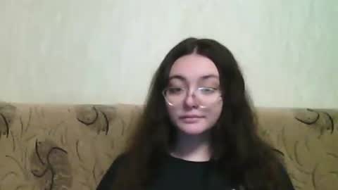 missis mona online show from 10-26-25, 10:04