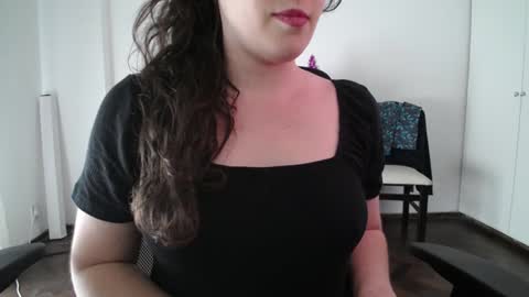 Ivana online show from 01-17-25, 07:38