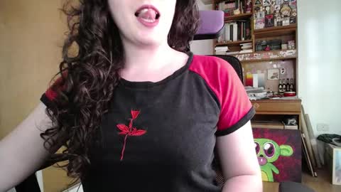 Ivana online show from 10-13-25, 05:24