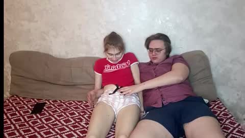 Ashley and Alex online show from 03-22-26, 08:01