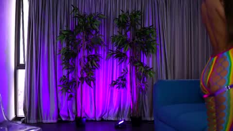 Snapshot of misskiarra chatting on 02-26-25, 05:20 misskiarra online show from 02-26-25, 05:20