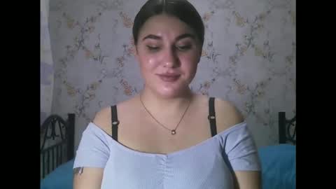 Lisa online show from 04-07-26, 01:50