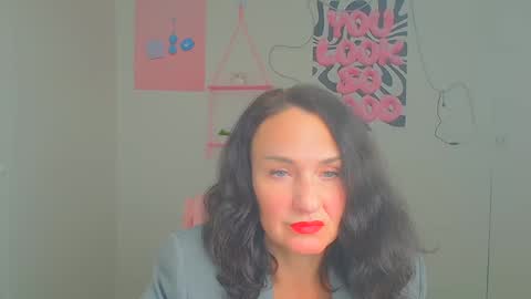 Christina online show from 04-23-26, 06:43