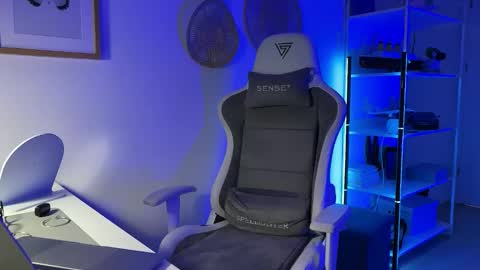 misslalii online show from 04-14-26, 06:47