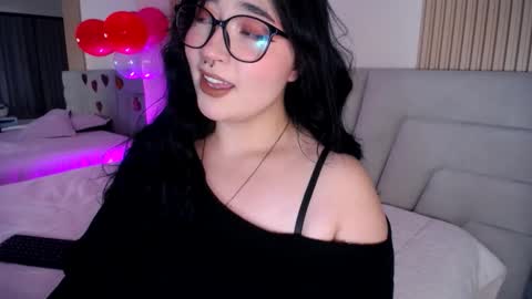 Miss Loise online show from 02-18-26, 04:52