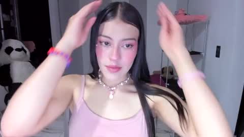 Snapshot of missloren333 chatting on 01-08-25, 07:55 missloren333 online show from 01-08-25, 07:55