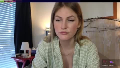 Misslucci online show from 01-07-25, 09:18