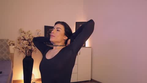 Snapshot of misslullu chatting on 01-24-25, 04:59 Lullu online show from 01-24-25, 04:59