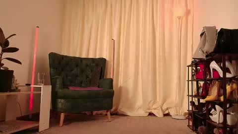 Im Valentina  online show from 06-03-26, 01:52