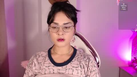 Snapshot of missmariana_ chatting on 04-20-26, 11:39 missmariana_ online show from 04-20-26, 11:39