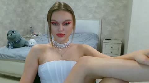 OneGoddess online show from 01-12-25, 07:21
