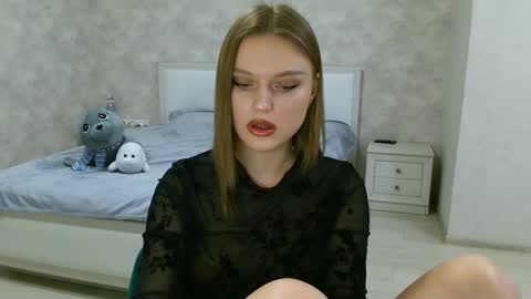 OneGoddess online show from 01-13-25, 03:36