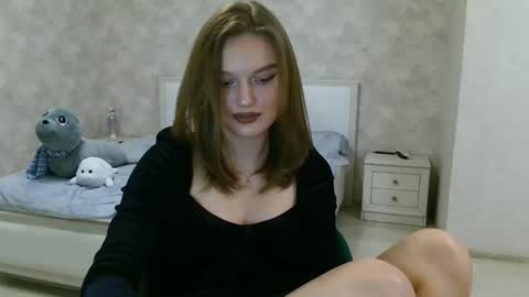 OneGoddess online show from 01-21-25, 06:34