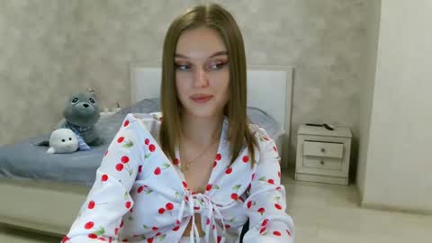 OneGoddess online show from 01-22-25, 05:59
