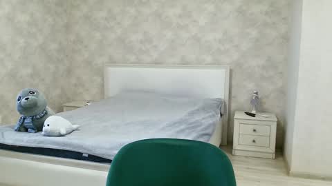 OneGoddess online show from 02-07-25, 01:11