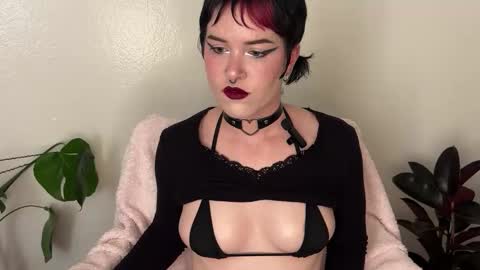 missmarinamay online show from 01-10-26, 11:31