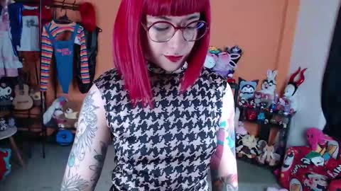 Miss Mia online show from 02-27-26, 10:37