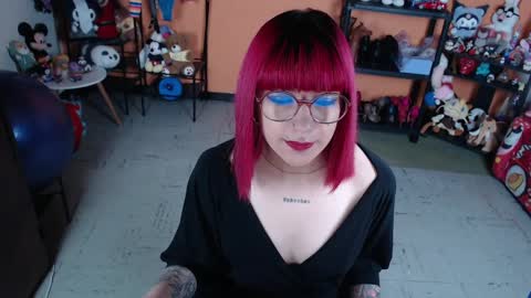 Miss Mia online show from 03-26-26, 10:43