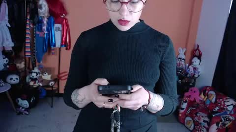 Miss Mia online show from 05-30-26, 12:46