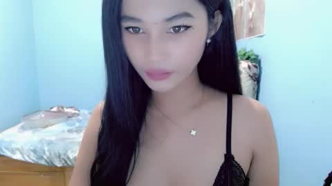 missminervaa online show from 03-15-26, 05:52