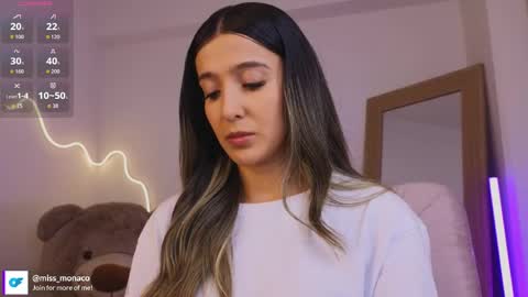 Emma Rivera online show from 05-19-26, 01:44