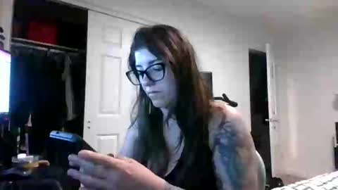 Snapshot of missmonatoyou chatting on 05-07-26, 11:48 MissMona online show from 05-07-26, 11:48