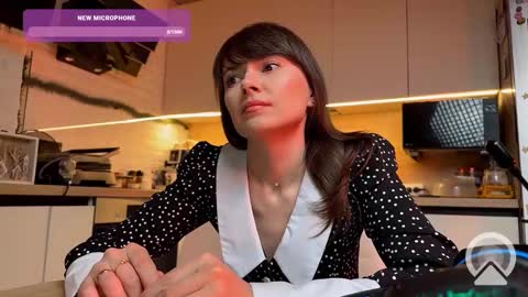 Snapshot of missnatasha5 chatting on 01-05-25, 09:25 Miss Natasha online show from 01-05-25, 09:25