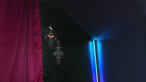 Mistress Nikki Vill online show from 03-07-25, 08:33