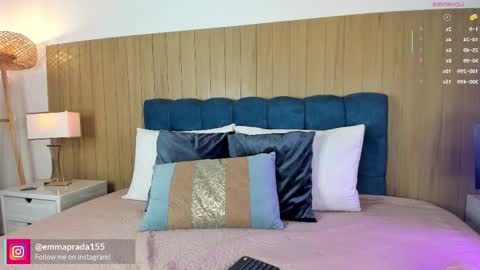 Emma Prada online show from 03-26-26, 12:00