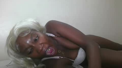 pretty gal online show from 05-18-26, 04:07
