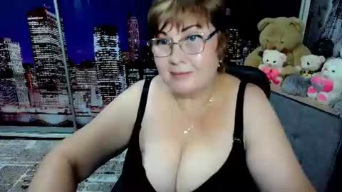 Snapshot of missritabella chatting on 07-20-26, 06:10 Rita online show from 07-20-26, 06:10