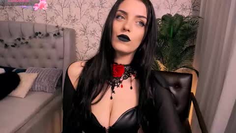 Emily online show from 10-11-25, 08:29
