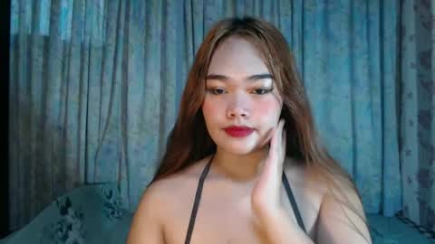 Snapshot of misssexyamber chatting on 06-16-26, 10:45 amber online show from 06-16-26, 10:45