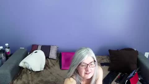 Miss Spooky Silverstacker online show from 06-14-26, 03:14