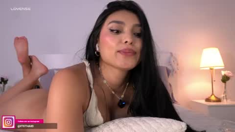Fernanda Davila online show from 06-04-26, 12:05