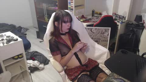 Snapshot of missthon chatting on 04-19-26, 07:51 missthon online show from 04-19-26, 07:51