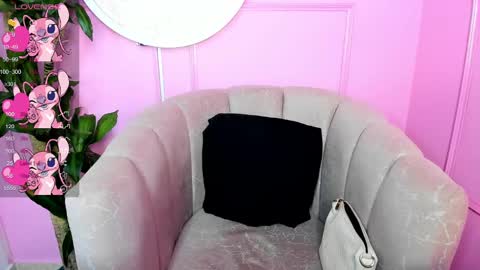 missvalery1 online show from 02-17-25, 10:25