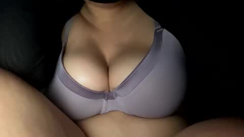 Snapshot of missvanessa_ebony chatting on 01-12-25, 07:00 missvanessa_ebony online show from 01-12-25, 07:00